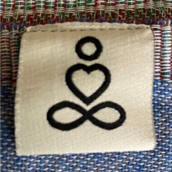 Golden Yellow Diagonal Stripe Perfect Size Pillow Poly Hypoallergenic Fill - Picture 7 of 12